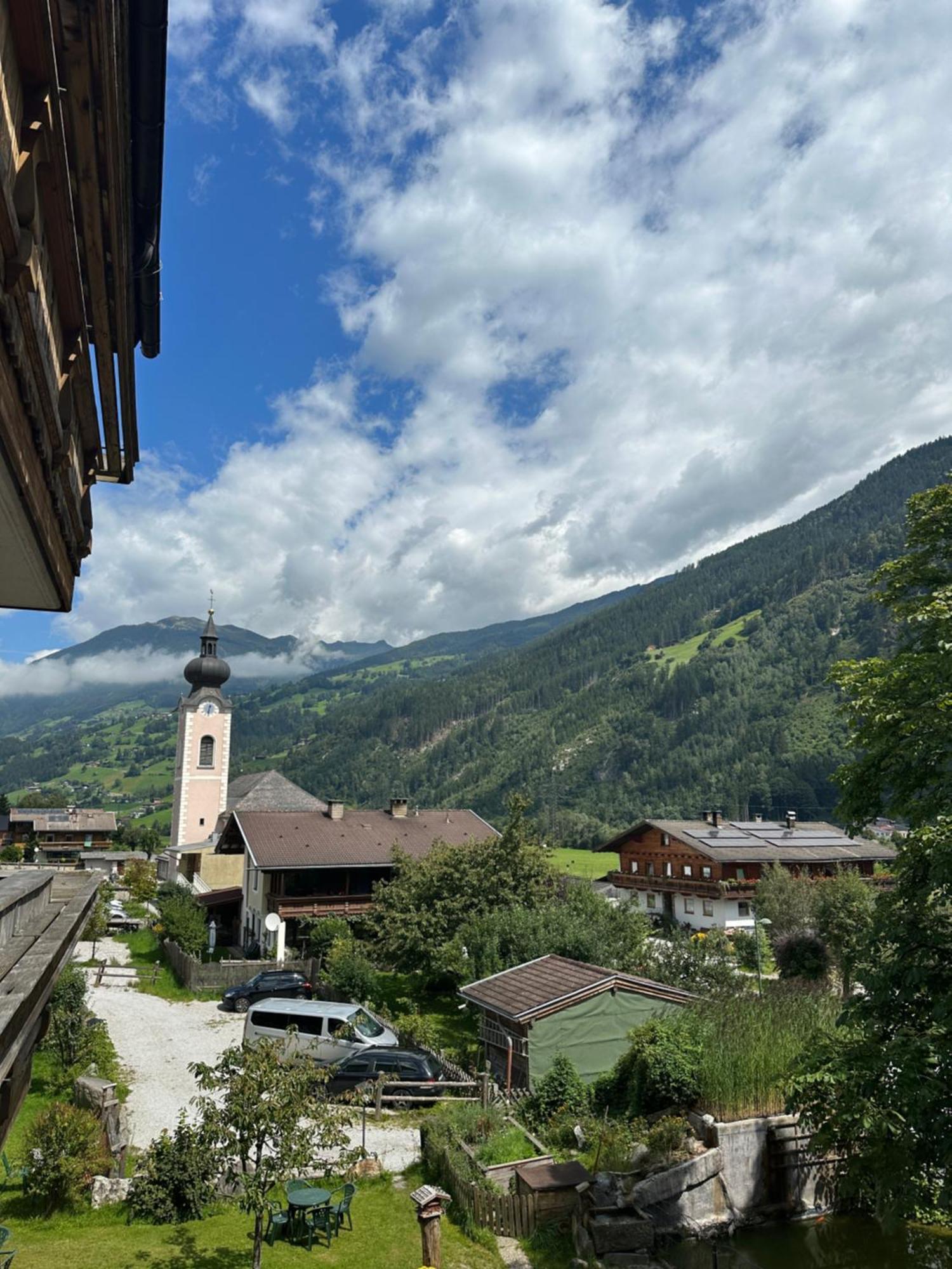 Gasthof Zum Lowen Aschau Im Zillertal Exterior photo